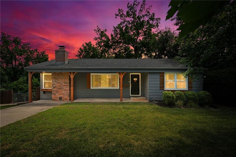 5539 Goodman St, Mission, KS 66202