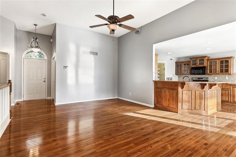 7304 N Cypress Ave, Kansas City, MO 64119