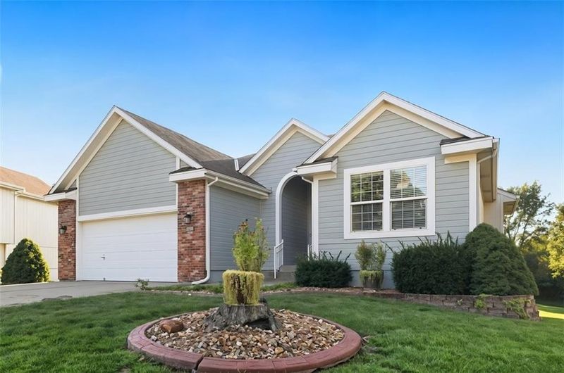 7304 N Cypress Ave, Kansas City, MO 64119
