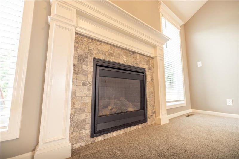 19308 E Lynchburg Pl North N/A, Independence, MO 64058