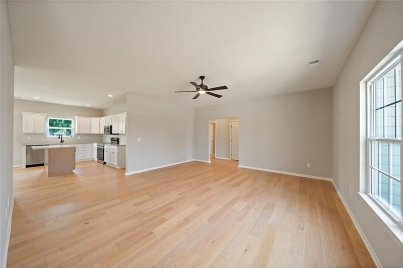 571 S Meadowbrook St, Gardner, KS 66030