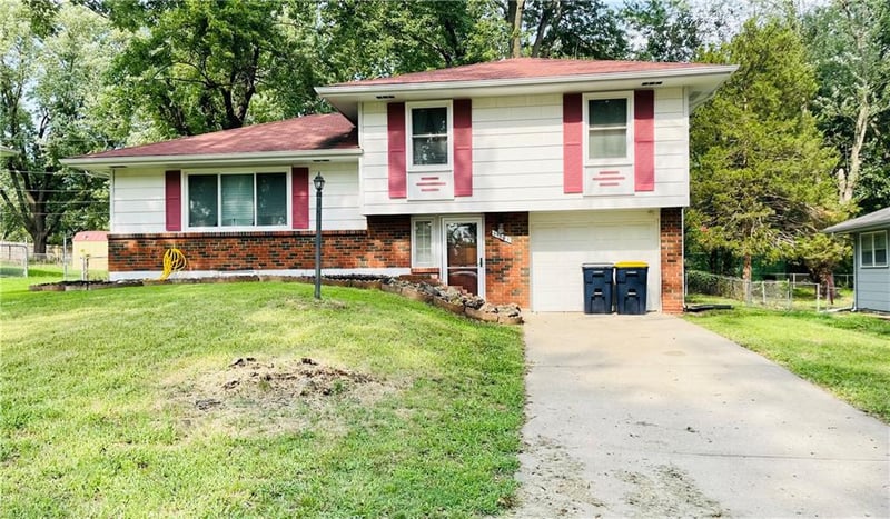11703 Belmont Ave, Kansas City, MO 64134