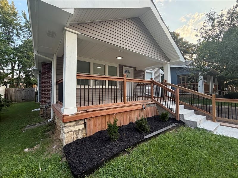 1849 E 68th Ter, Kansas City, MO 64132