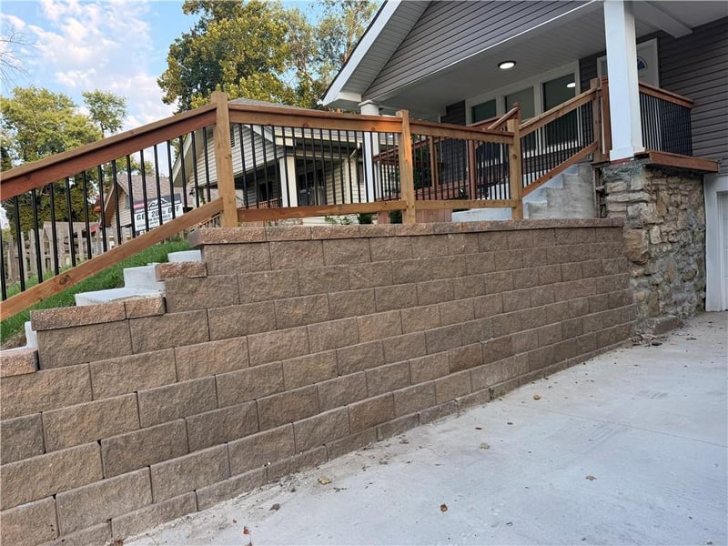 1849 E 68th Ter, Kansas City, MO 64132