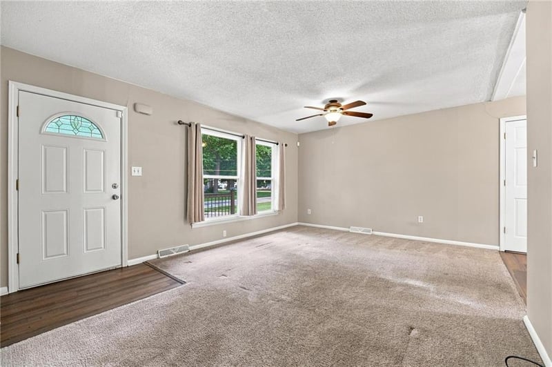 505 S Olive St, Louisburg, KS 66053