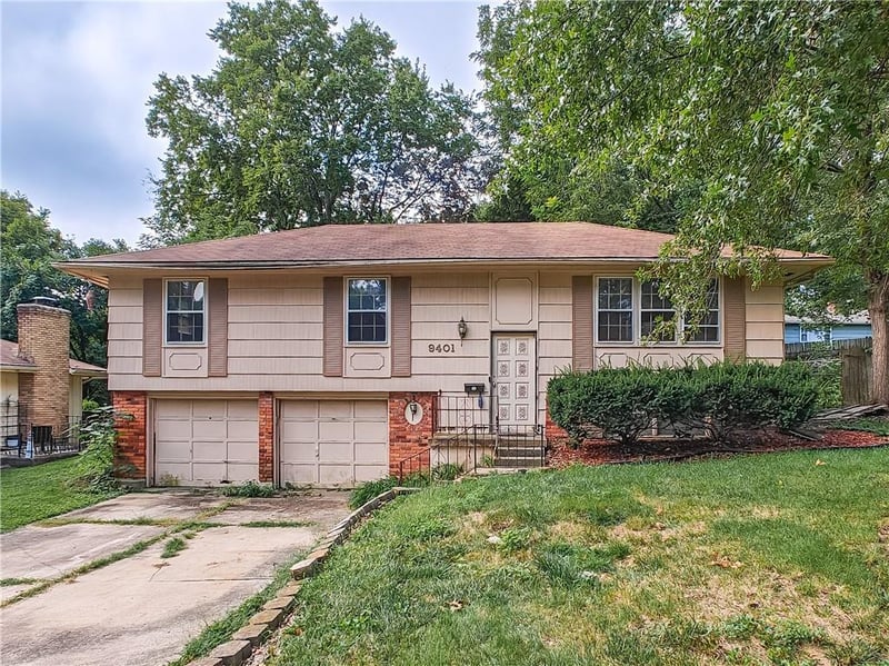 9401 E 81st Ter, Kansas City, MO 64138