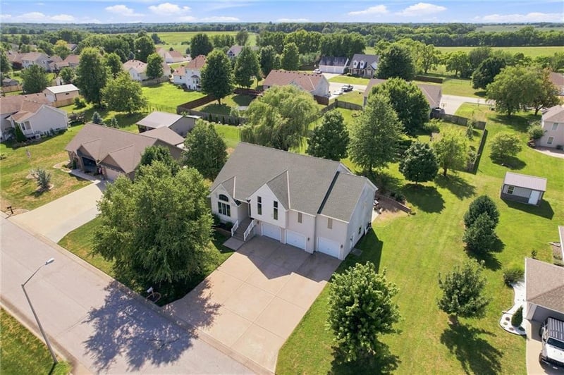 7286 SW Crystal Ln, Trimble, MO 64492