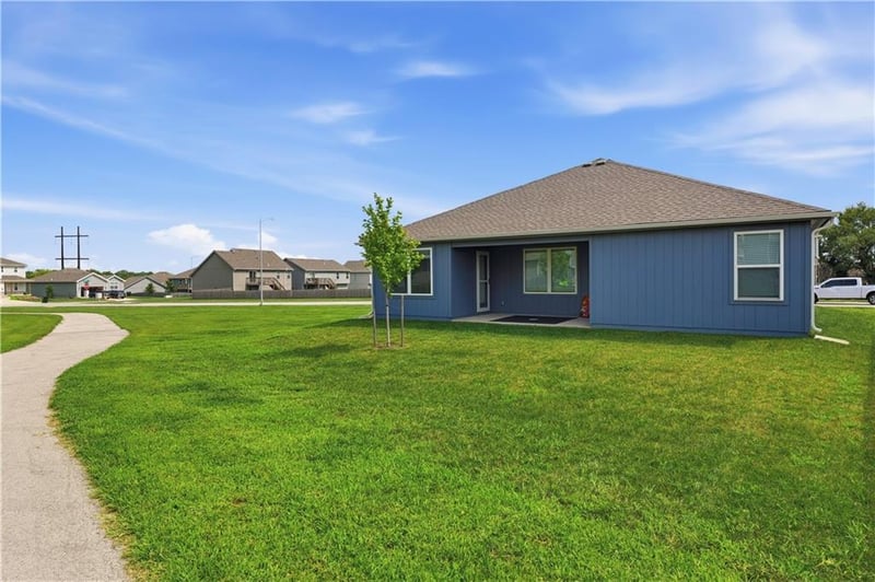 1708 Maci St, Belton, MO 64012