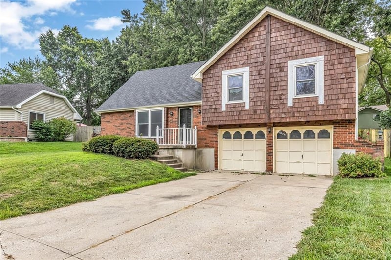 18903 E 19th Ter, Independence, MO 64058