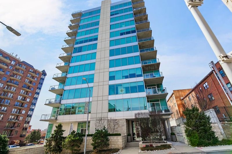 4646 Broadway Blvd #3S, Kansas City, MO 64112