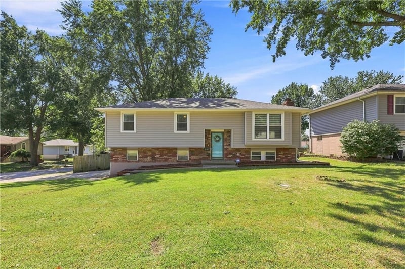 20409 E Millhaven St, Independence, MO 64056