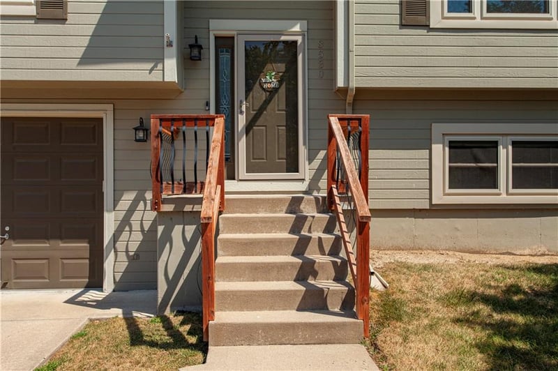8530 NE 109th Ter, Kansas City, MO 64157