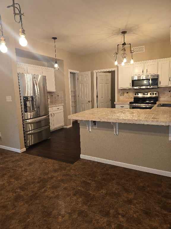 2408 Haversham Dr, Lawrence, KS 66049