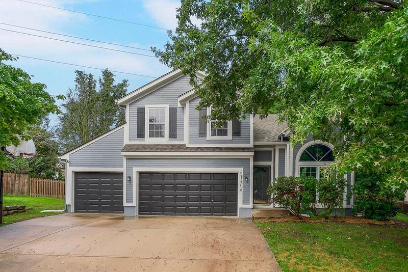 21408 W 51st Ter, Shawnee, KS 66218