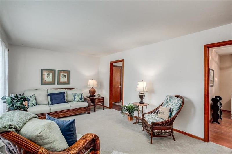 6518 Rowland Ave, Kansas City, KS 66104