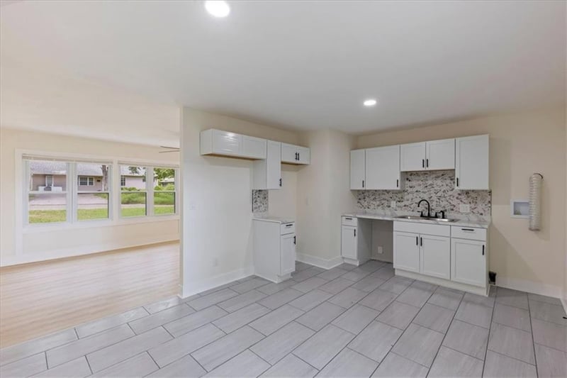 6903 E 114th Ter, Kansas City, MO 64134