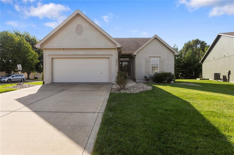 8654 N Britt Ave, Kansas City, MO 64154