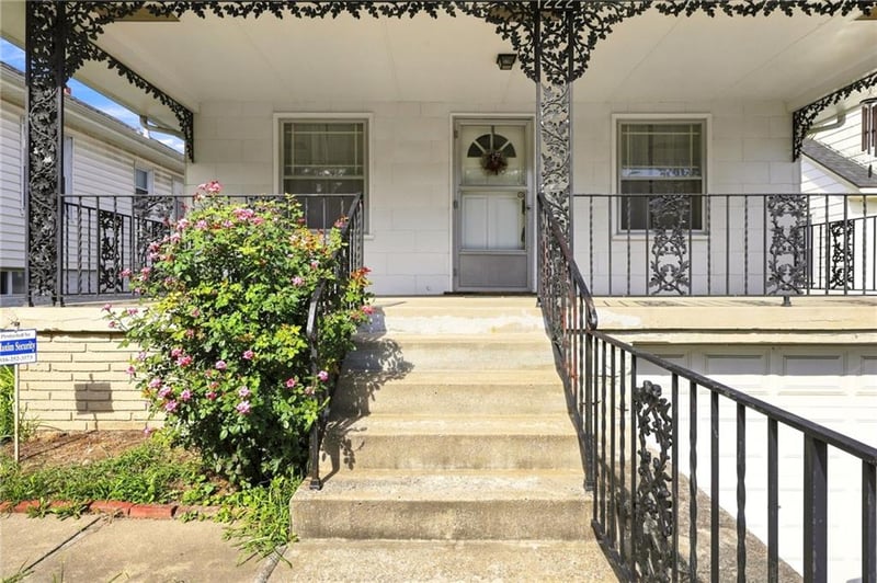 1222 Hardesty Ave, Kansas City, MO 64127
