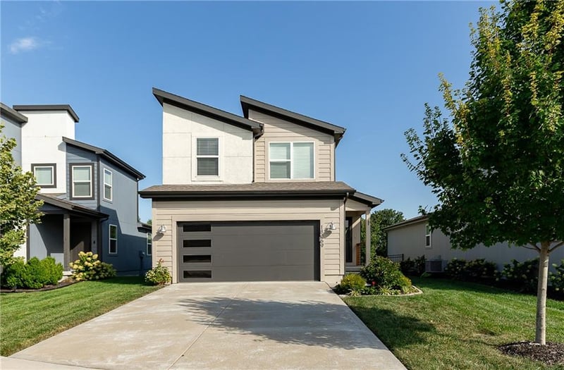 18069 Hauser St, Overland Park, KS 66013