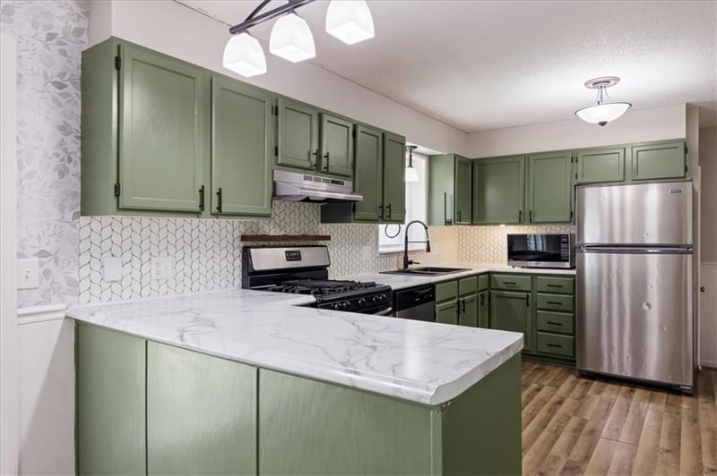804 N Ute St, Independence, MO 64056