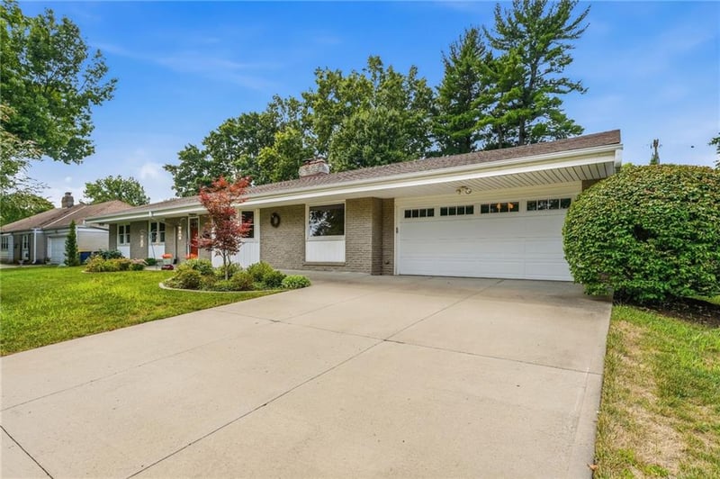 605 W 96th St, Kansas City, MO 64114