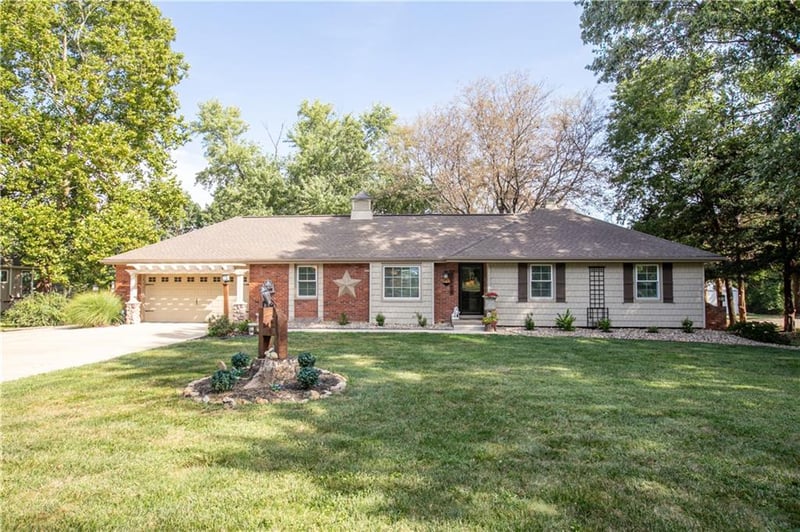 13004 E State Route 150 Hw, Kansas City, MO 64149