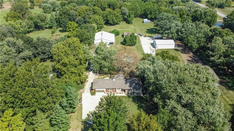13004 E State Route 150 Hw, Kansas City, MO 64149