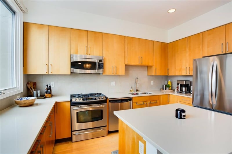 4521 Wornall Rd #210, Kansas City, MO 64111