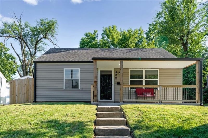 5201 Locust Ave, Kansas City, KS 66106