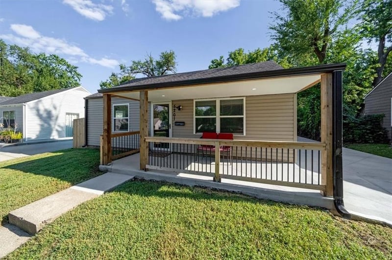 5201 Locust Ave, Kansas City, KS 66106