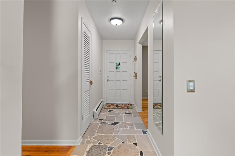 1506 SW 6th St, Lee's Summit, MO 64081