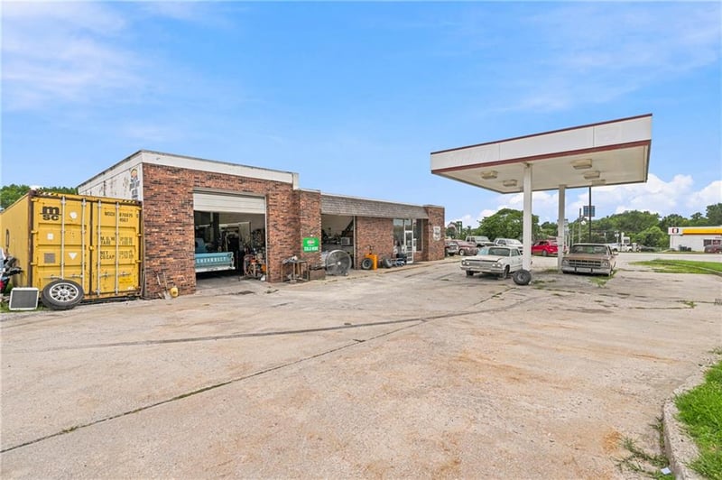 120 Us 40 Hw, Odessa, MO 64076