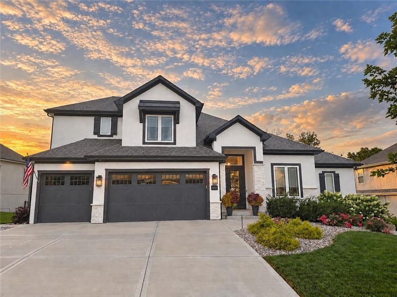 9280 Brownridge St, Lenexa, KS 66220