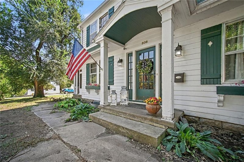 508 Broad St, Warrensburg, MO 64093