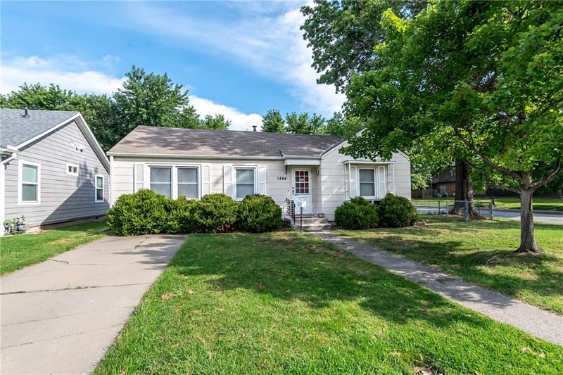 1444 E 24th Ave, North Kansas City, MO 64116