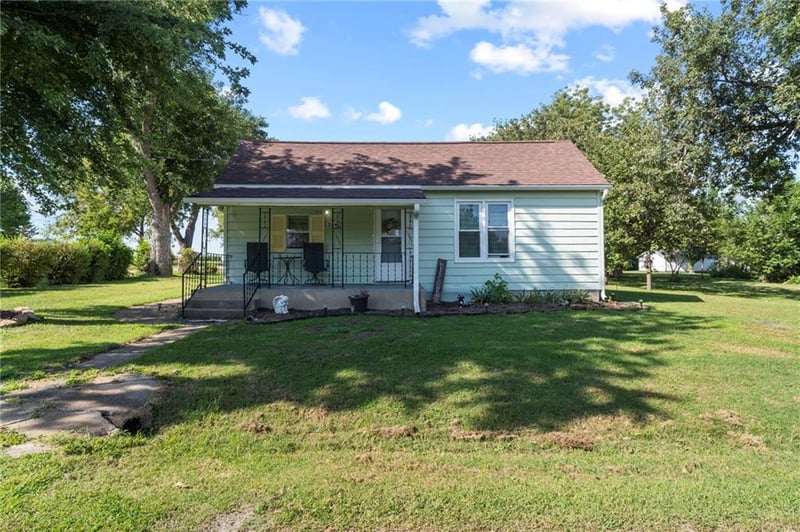 244 Locust St, Everest, KS 66424
