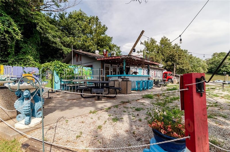 102 E Atchison St, Atchison, KS 66002