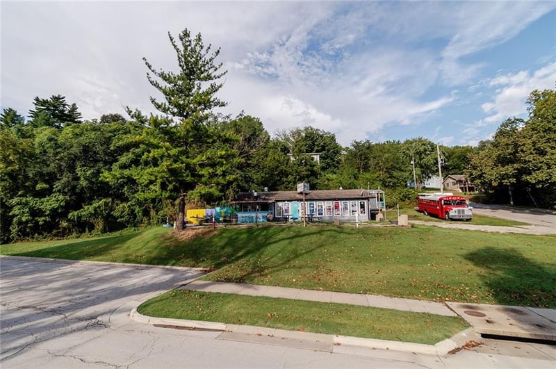 102 E Atchison St, Atchison, KS 66002