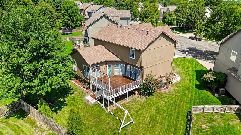 12620 Slater Ln, Overland Park, KS 66213