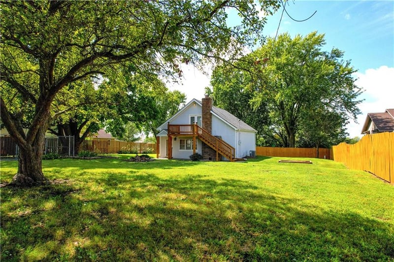 20 Schwartz Ave, Excelsior Springs, MO 64024