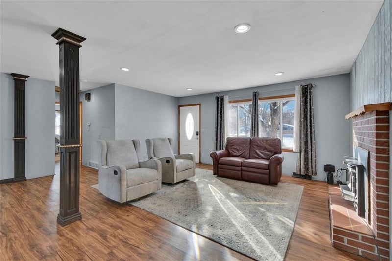 24511 S State Route K Hw, East Lynne, MO 64743