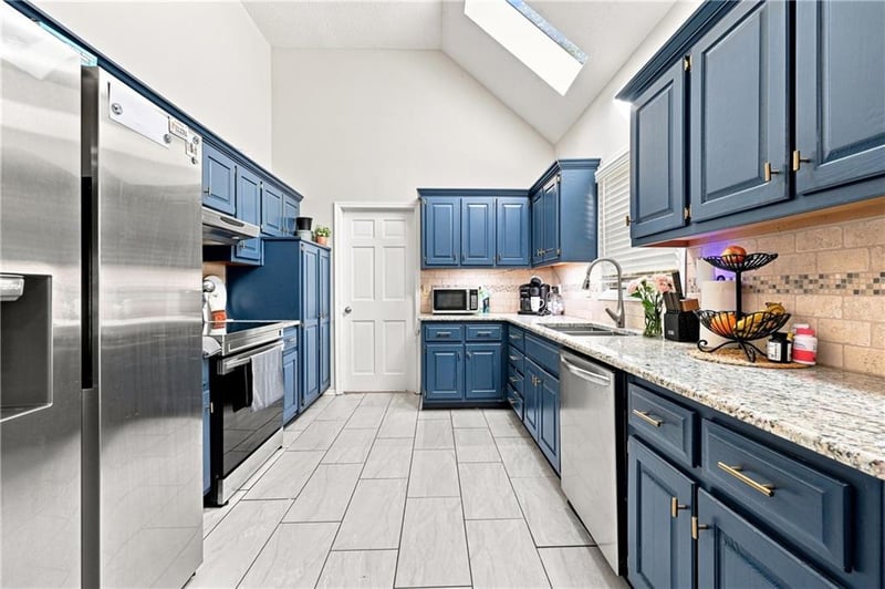 14508 W 69th Ter, Shawnee, KS 66216