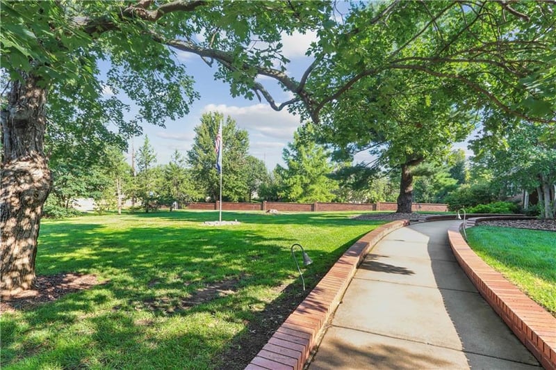 11848 W 144th Pl, Olathe, KS 66062