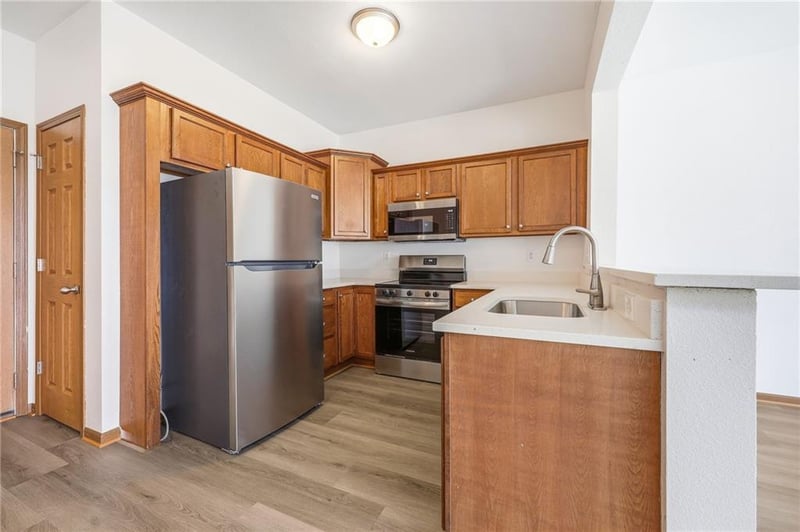 10345 Sloan Ave, Kansas City, KS 66109