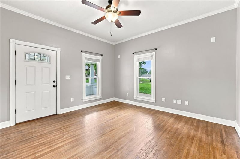 810 N Holden St, Warrensburg, MO 64093