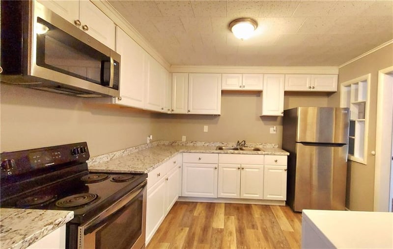 419 W 5th St, Pittsburg, KS 66762