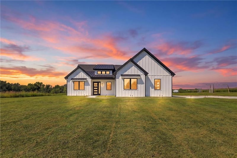 5600 SE Us 69 Hw, Lawson, MO 64062