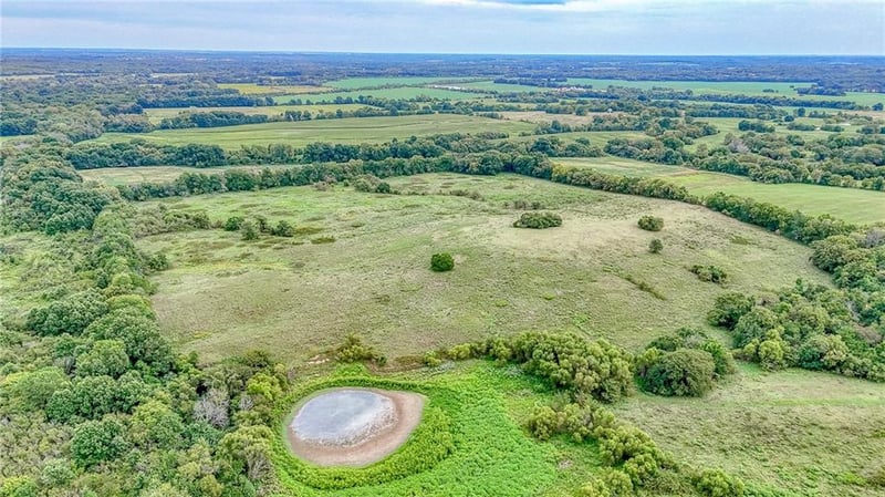 1143 SW 1801st Rd, Latour, MO 64747