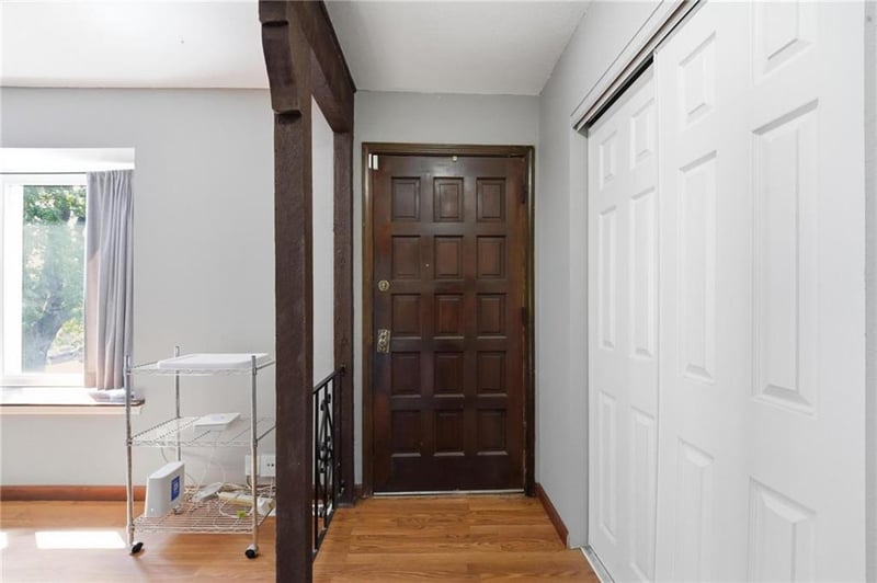 4913 NW Downing St, Blue Springs, MO 64015
