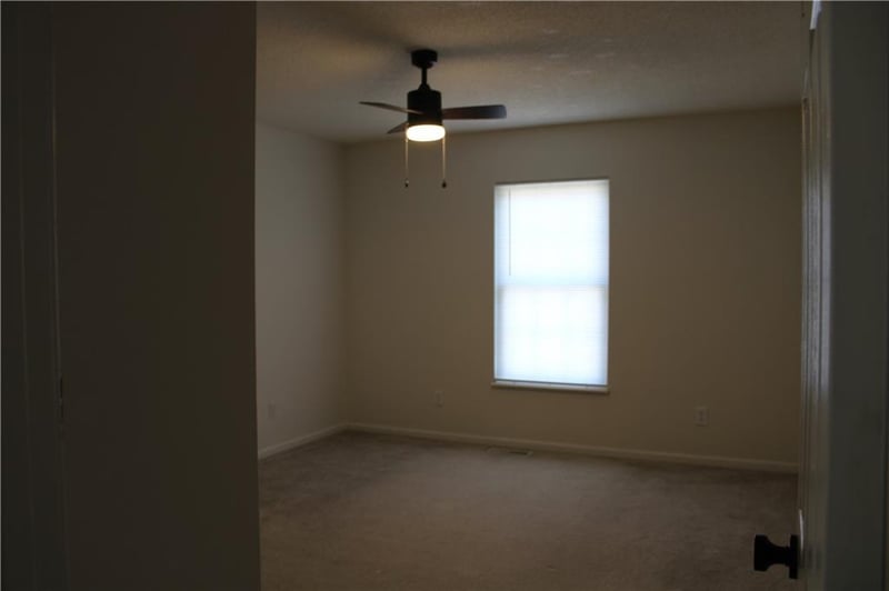 1412 Hamilton St, Warrensburg, MO 64093